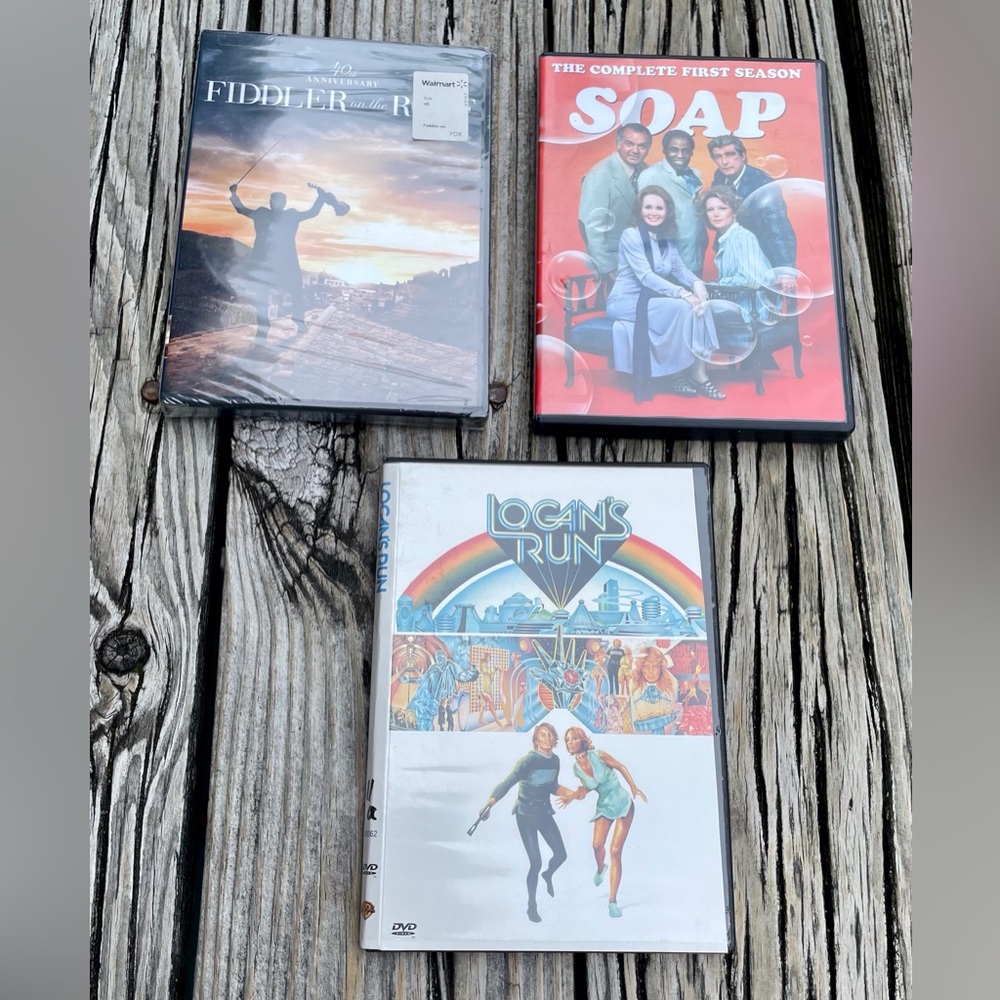 2/$10 Lot Vintage Movies Logan’s Run First Season Soap Fiddler On The Roof DVDs